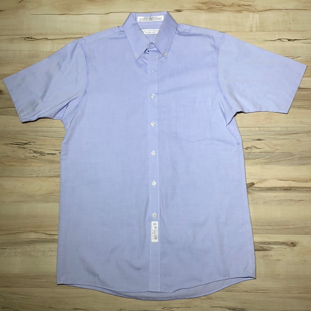 Geoffrey Beene Button Front Short Sleeve. Size S.